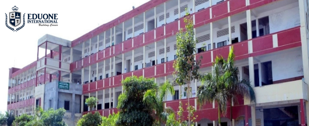 Shri Ayurved Mahavidyalaya